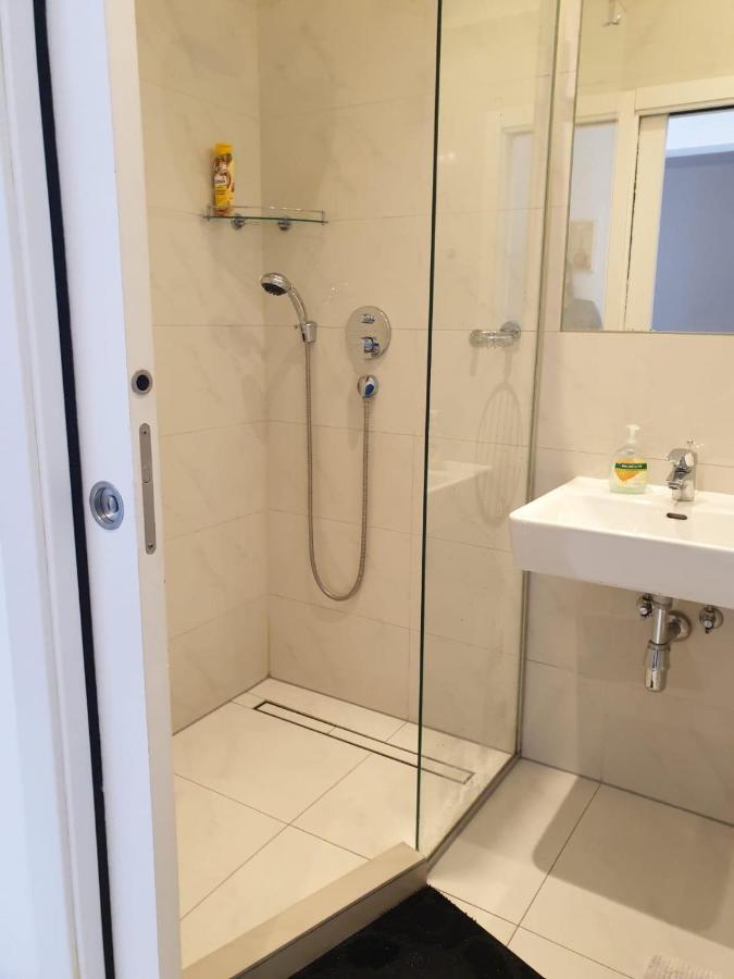 Deluxe Apartment 5P Mm A Відень Екстер'єр фото