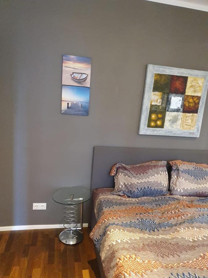 Deluxe Apartment 5P Mm A Відень Екстер'єр фото