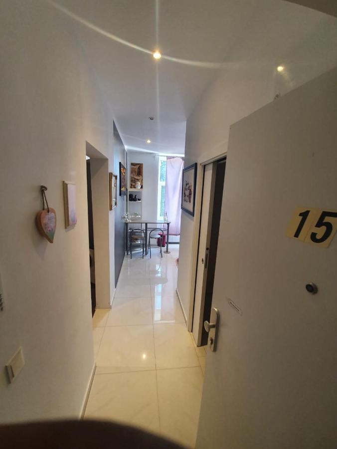 Deluxe Apartment 5P Mm A Відень Екстер'єр фото